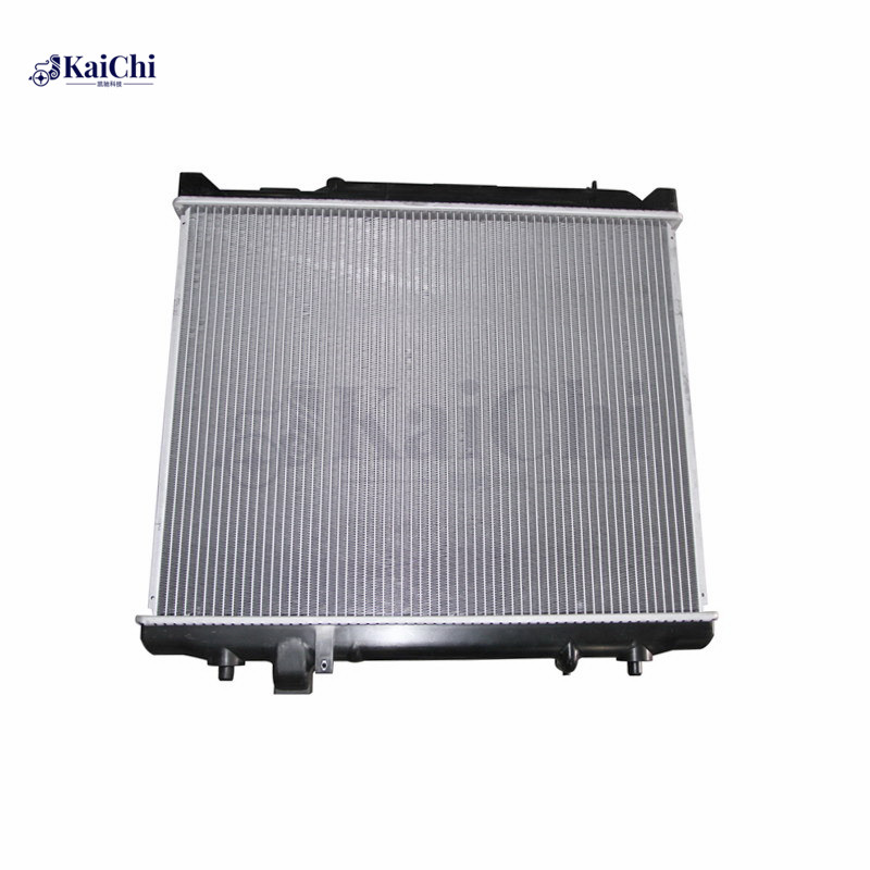 2933 Car Engine Radiator Suzuki XL-7 2.4L 2004-2006