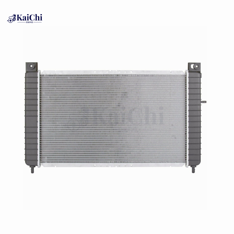 2368 Radiator With Trans Oil Cooler For 99-04 Chevy Silverado 1500 GMC Sierra 1500 4.3L
